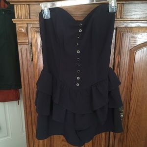 Like new strapless skort